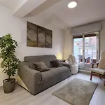 Apartmán Atico Quintana I - Con Terraza, Vistas A La Ciudad, En El Centro, Con Wifi Y Garaje *