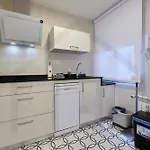 Atico Quintana I - Con Terraza, Vistas A La Ciudad, En El Centro, Con Wifi Y Garaje Apartmán