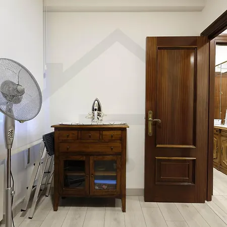 Atico Quintana I - Con Terraza, Vistas A La Ciudad, En El Centro, Con Wifi Y Garaje Apartment