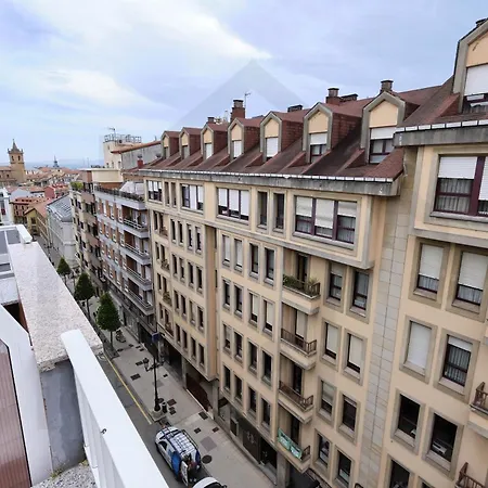 Apartmán Atico Quintana I - Con Terraza, Vistas A La Ciudad, En El Centro, Con Wifi Y Garaje