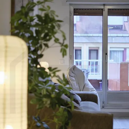 Apartmán Atico Quintana I - Con Terraza, Vistas A La Ciudad, En El Centro, Con Wifi Y Garaje *