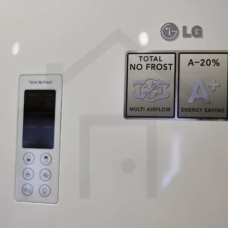 Atico Quintana I - Con Terraza, Vistas A La Ciudad, En El Centro, Con Wifi Y Garaje Apartment