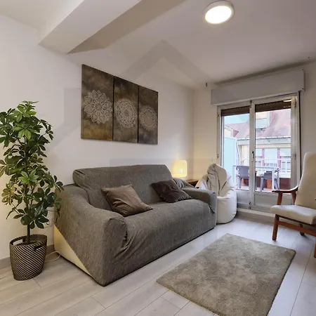 Apartment Atico Quintana I - Con Terraza, Vistas A La Ciudad, En El Centro, Con Wifi Y Garaje *