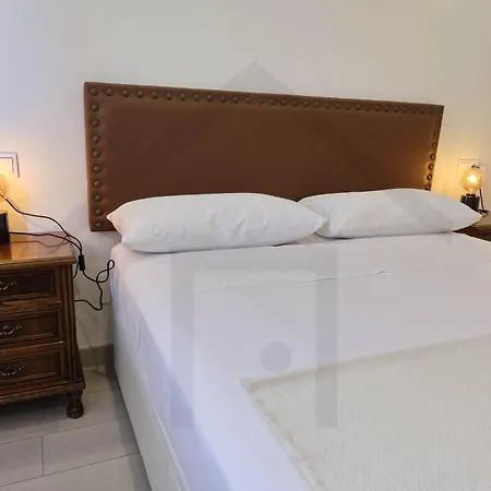 Atico Quintana I - Con Terraza, Vistas A La Ciudad, En El Centro, Con Wifi Y Garaje * Oviédo