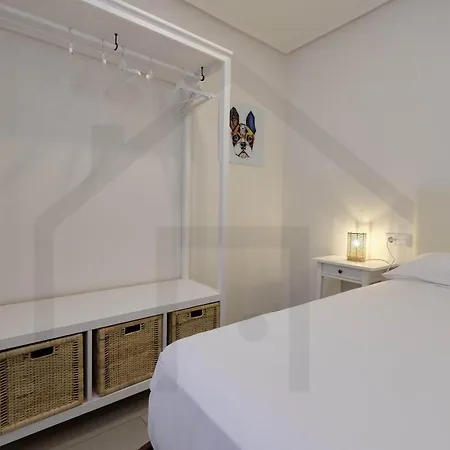 Atico Quintana I - Con Terraza, Vistas A La Ciudad, En El Centro, Con Wifi Y Garaje * Oviédo